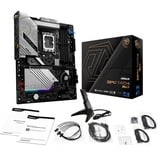 ASRock 90-MXBPQ0-A0UAYZ, Placa base negro