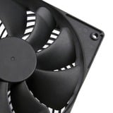 SilverStone SST-AP120i-PRO, Ventilador negro