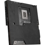 MSI 7E21-001R, Placa base negro