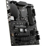 MSI 7D88-001R, Placa base negro